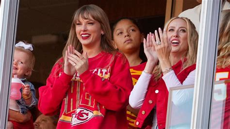 Patrick Mahomes says Taylor Swift is now part of the ‘Chiefs Kingdom’